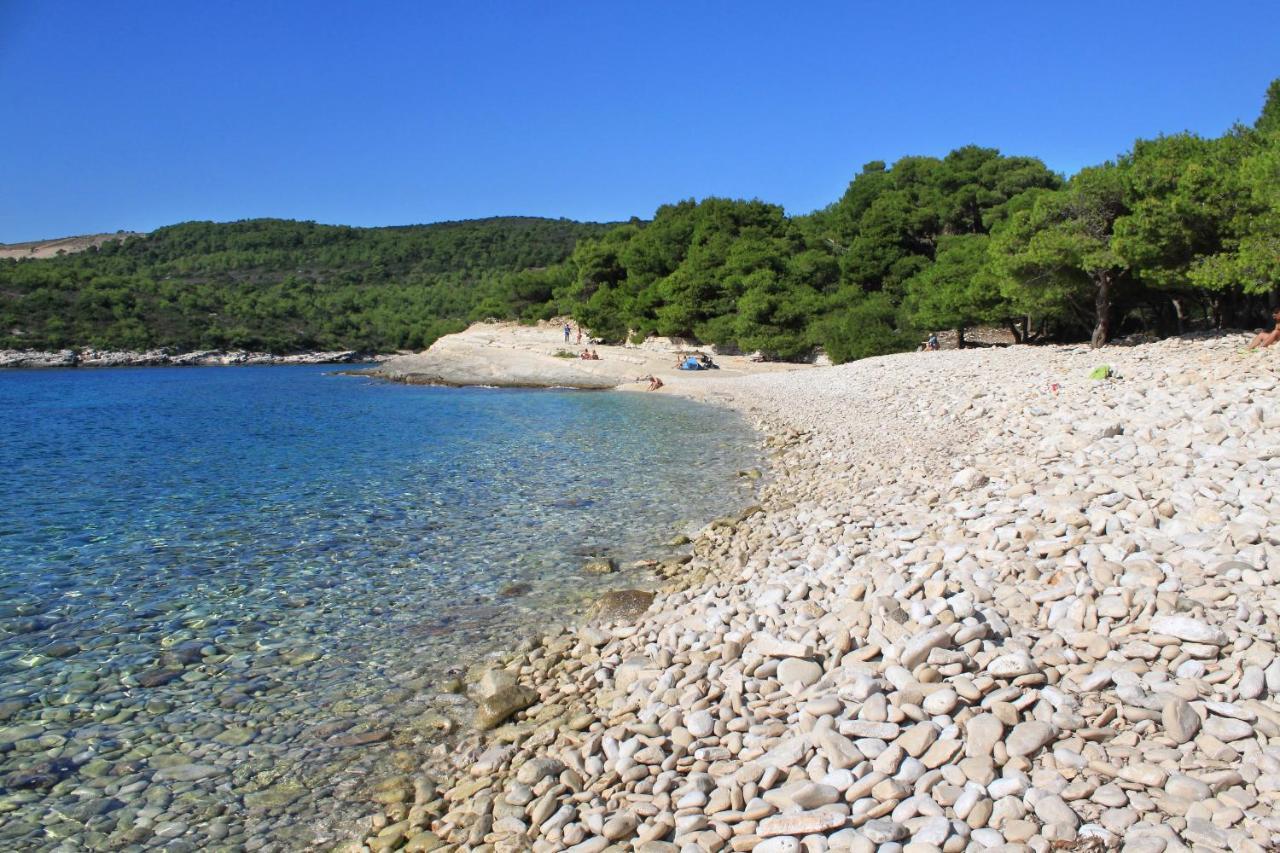 Apartments With A Parking Space Rukavac, Vis - 2444 Rukavac  Luaran gambar