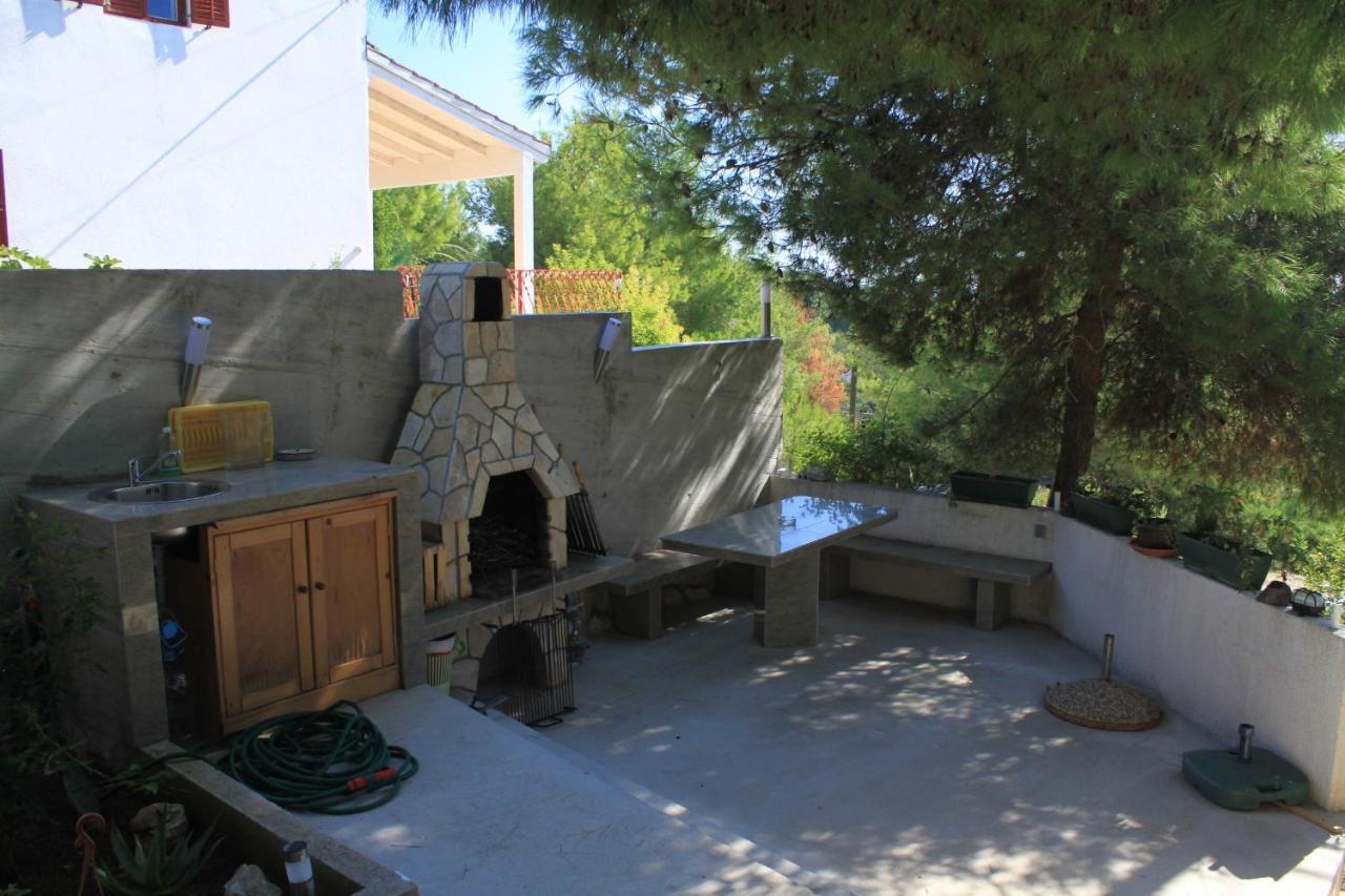 Apartments With A Parking Space Rukavac, Vis - 2444 Rukavac  Luaran gambar