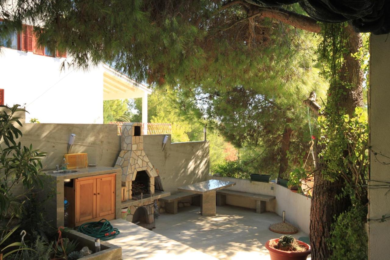 Apartments With A Parking Space Rukavac, Vis - 2444 Rukavac  Luaran gambar