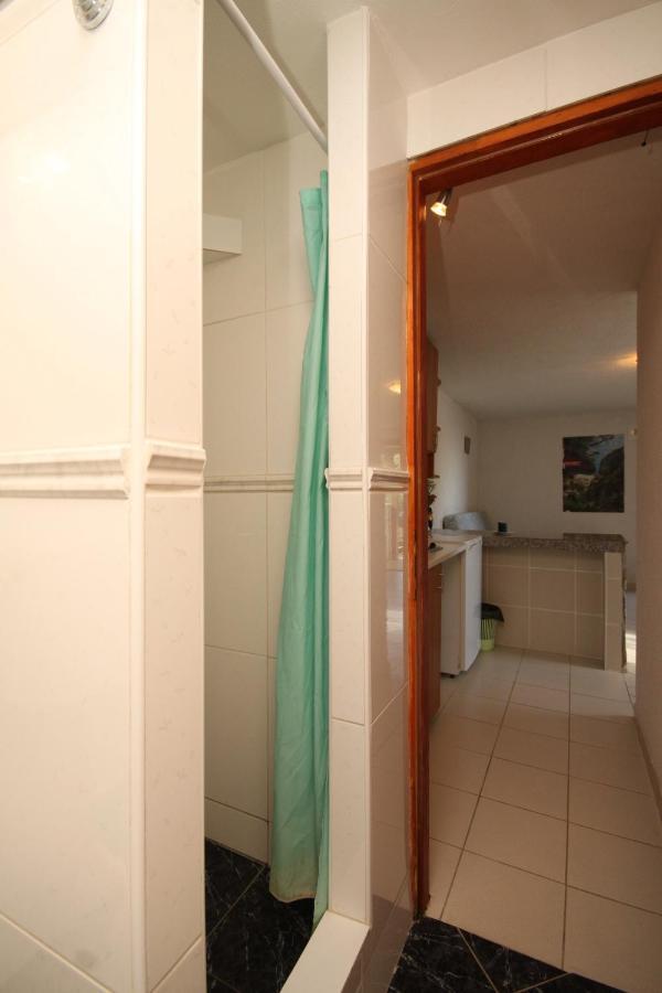 Apartments With A Parking Space Rukavac, Vis - 2444 Rukavac  Luaran gambar