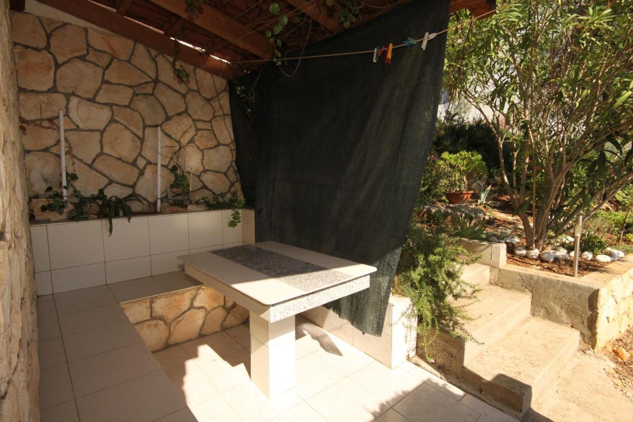 Apartments With A Parking Space Rukavac, Vis - 2444 Rukavac  Luaran gambar